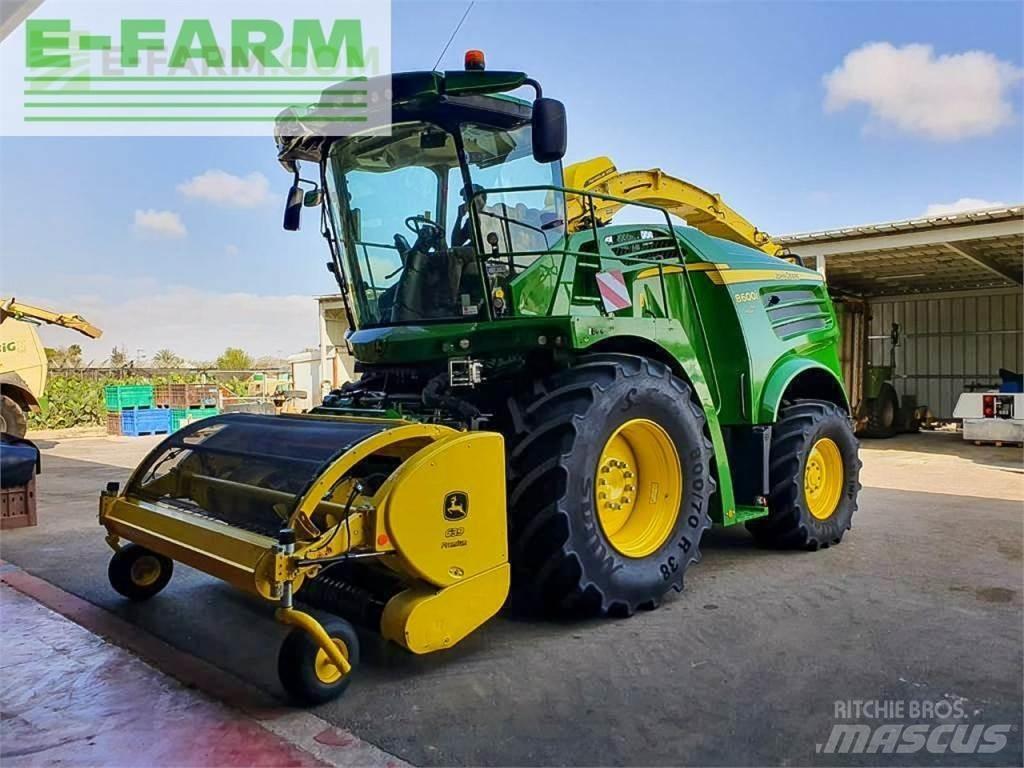 John Deere 8600I 自走式飼料採集機