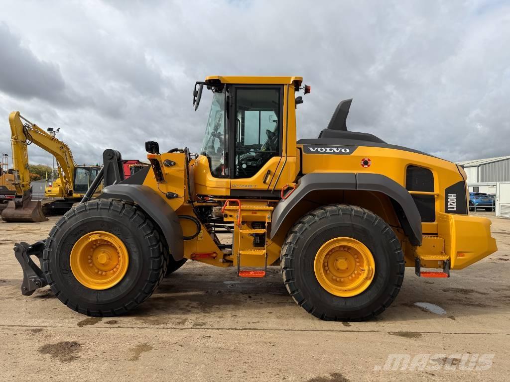 Volvo L 120 H 輪胎式裝載機