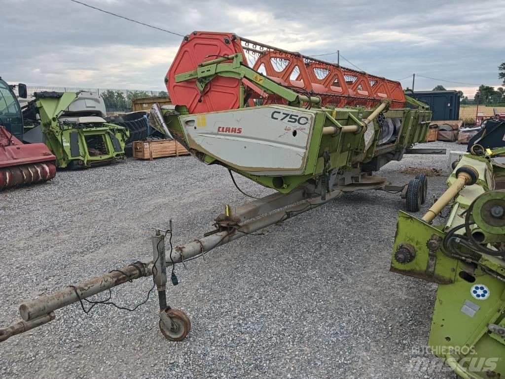 CLAAS C 750 聯合收割機頭