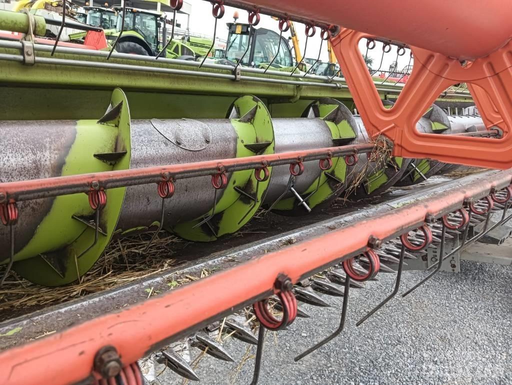 CLAAS C 750 聯合收割機頭