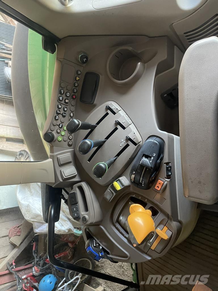 John Deere 6110M 曳引機