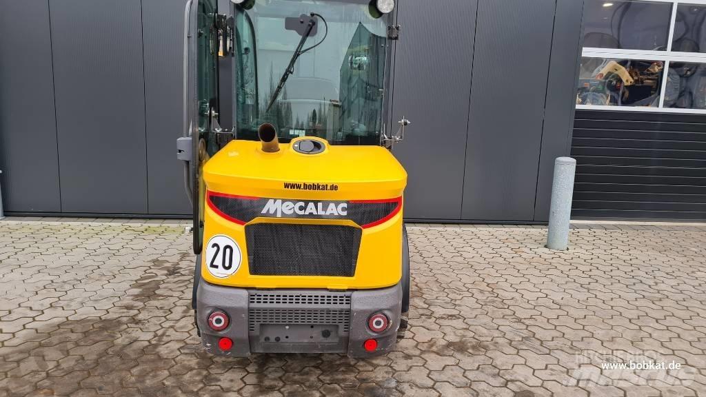Mecalac MCL 6 小型裝載機