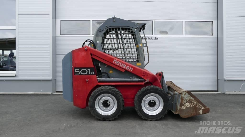 Neuson 501 S 滑移轉向裝載機