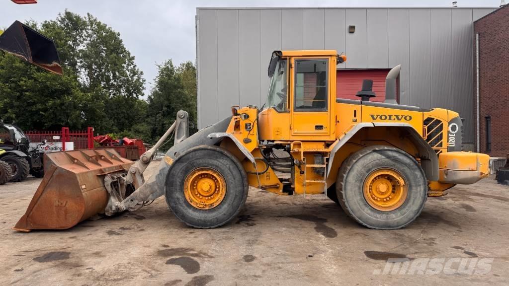 Volvo L 120 E 輪胎式裝載機