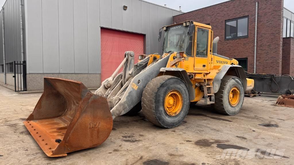 Volvo L 120 E 輪胎式裝載機