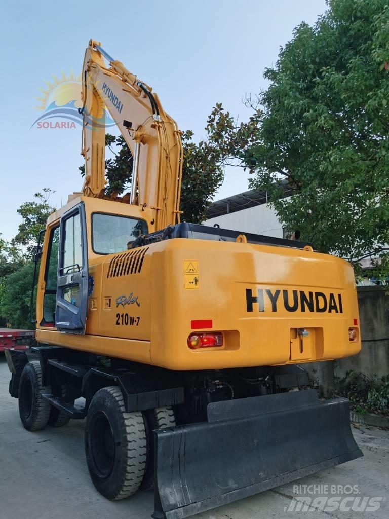 Hyundai R210W-7 旋轉式挖土機/掘鑿機/挖掘機