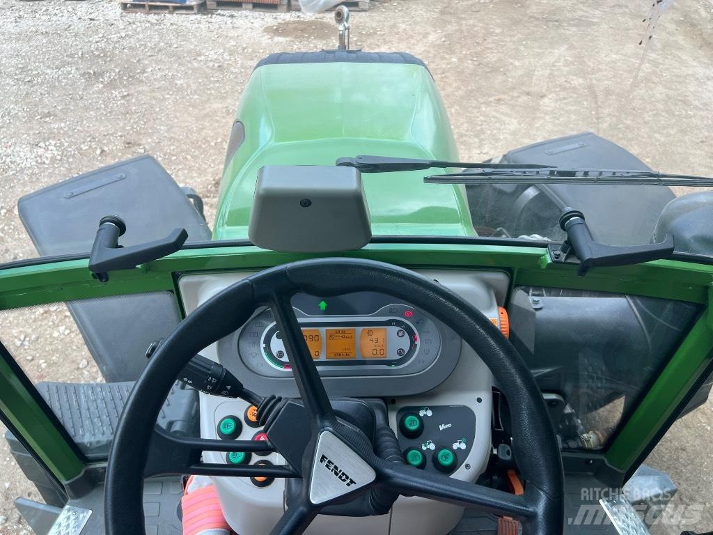 Fendt 211 曳引機