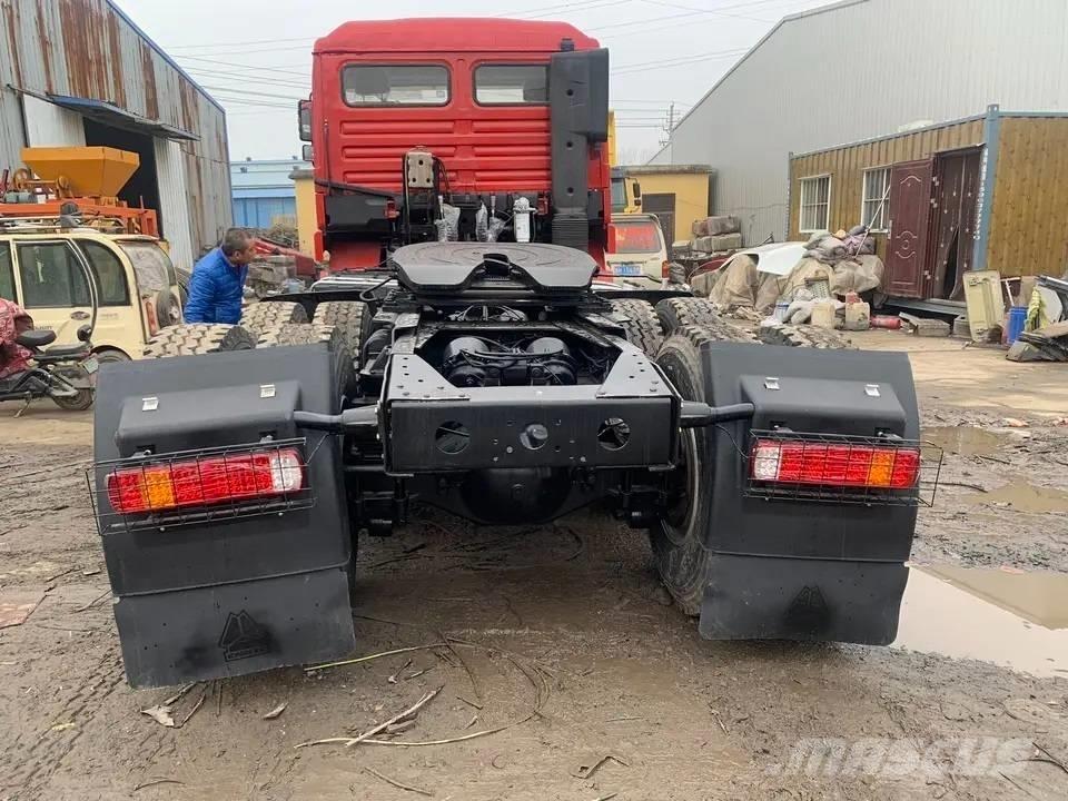 Shacman F3000 6X4 曳引機組件