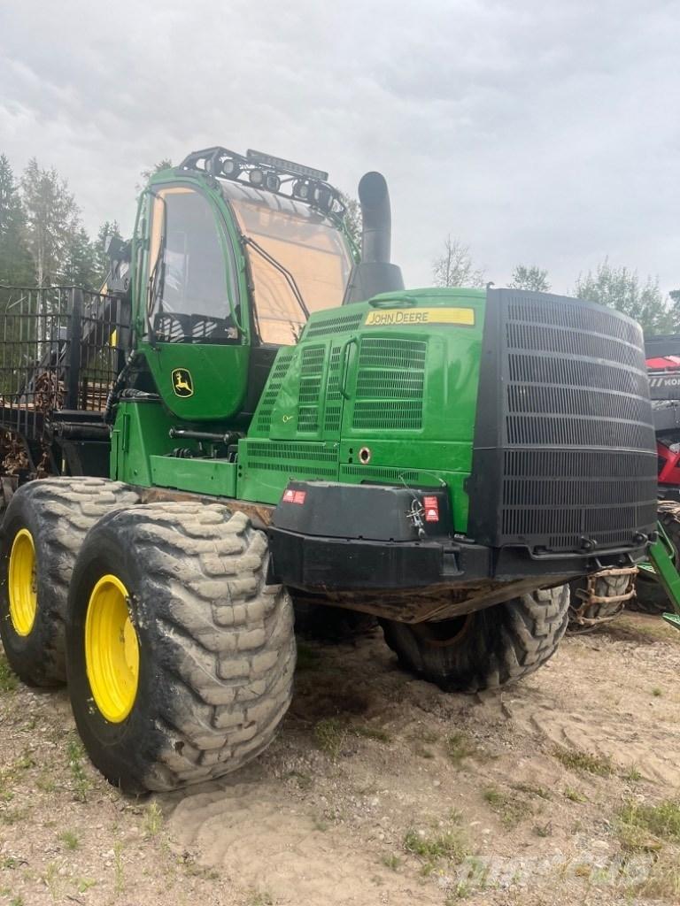 John Deere 1910G 集運機