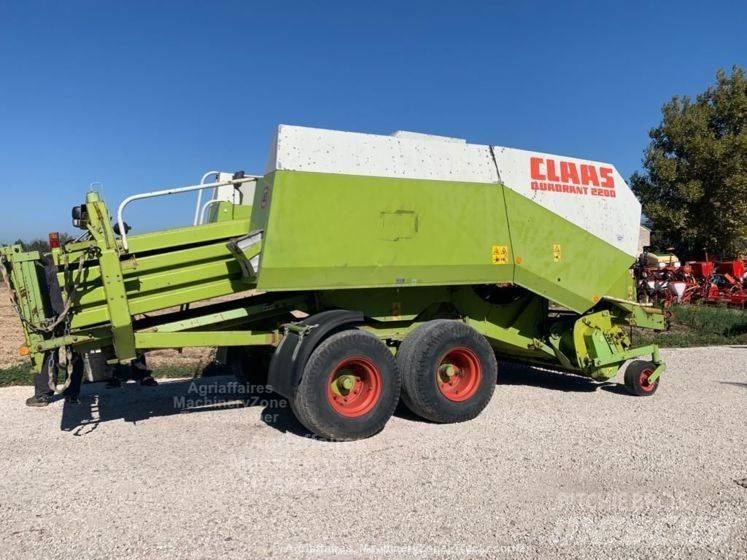 CLAAS Quadrant 2200 方形打捆機