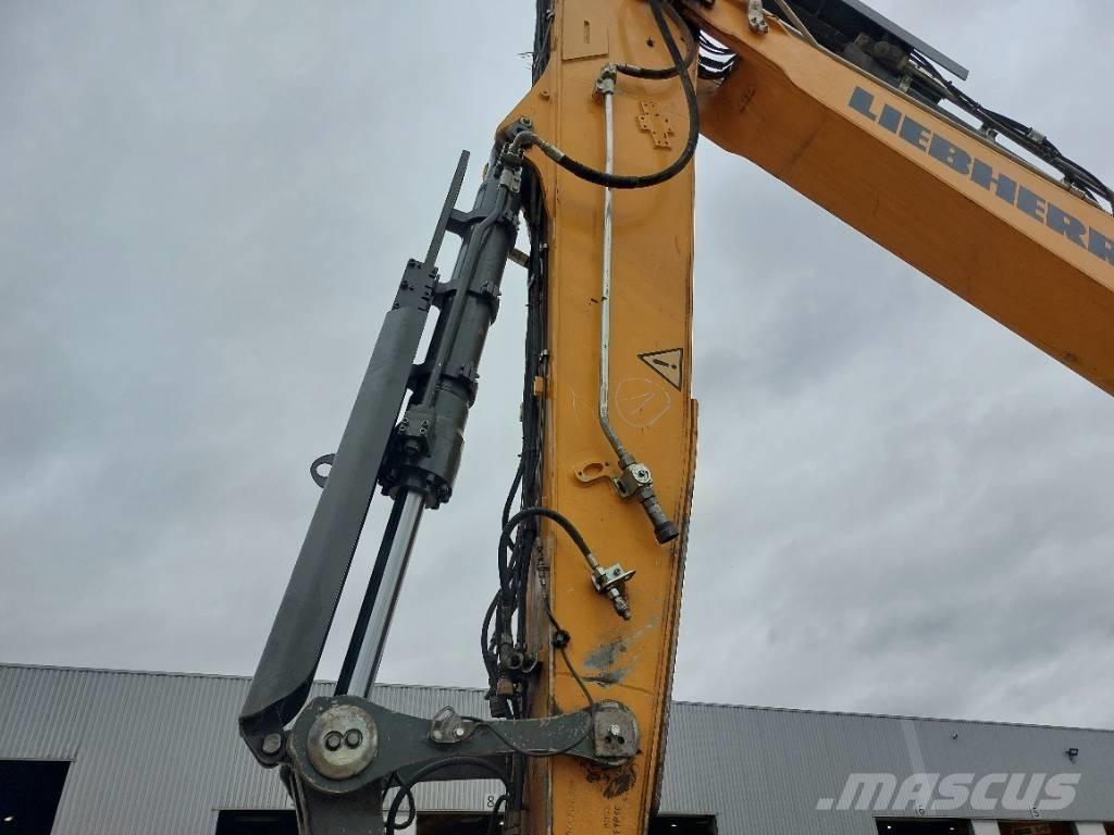 Liebherr R 936 LC 履帶式 挖土機/掘鑿機/挖掘機
