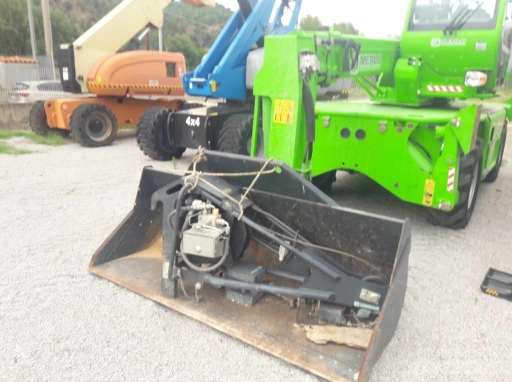 Merlo 40.16S 伸縮臂操作車