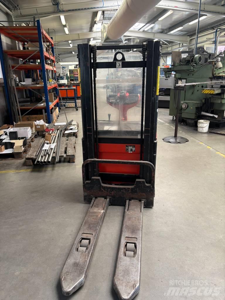 Linde L16 行走控制式堆積機