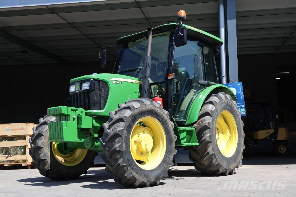 John Deere 5075 E 曳引機