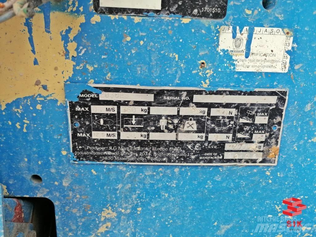 JLG 2030 ES 剪式升降機