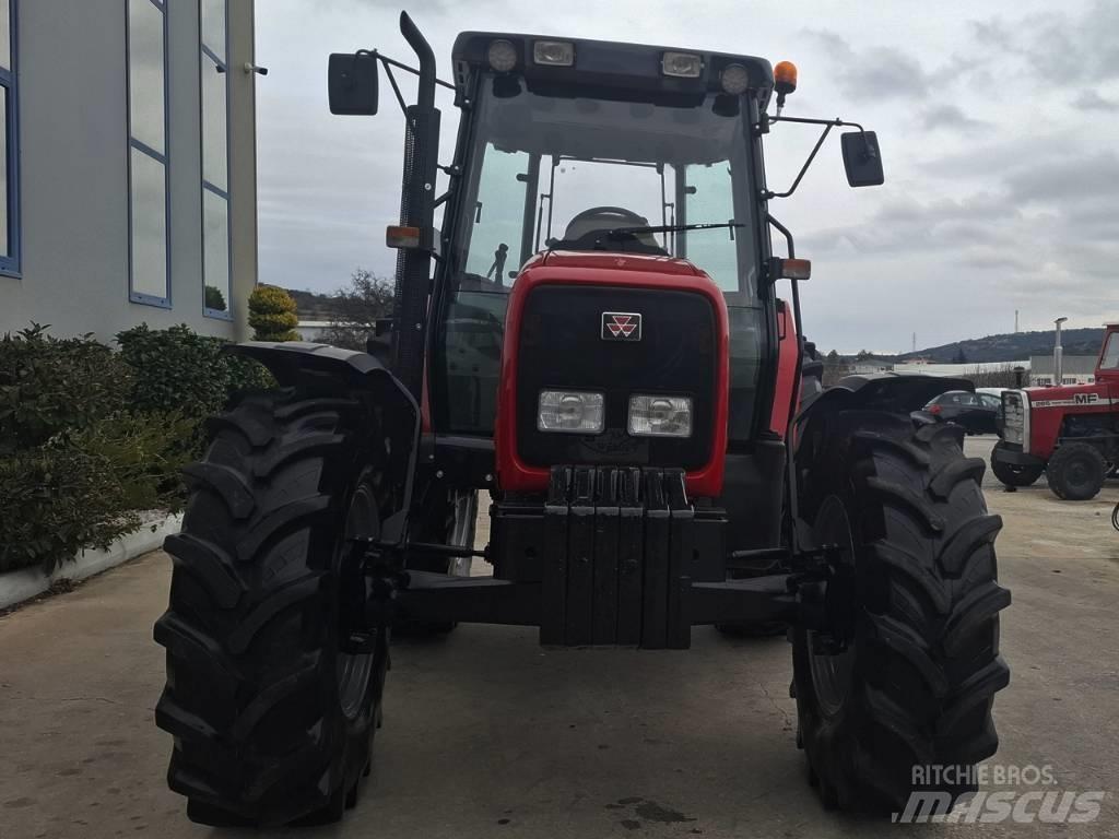 Massey Ferguson 4345 曳引機