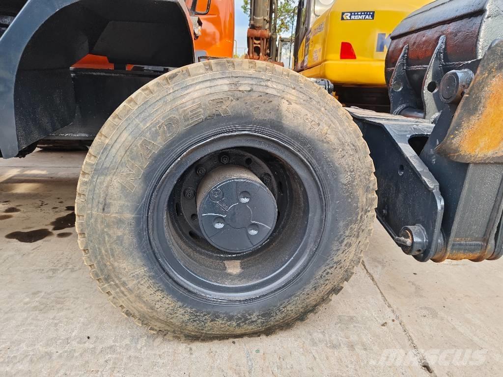 Hyundai R210W-9 旋轉式挖土機/掘鑿機/挖掘機