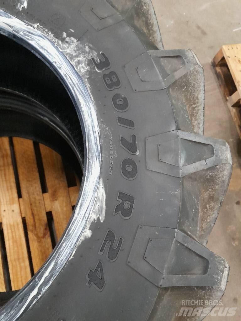 Trelleborg TM700 輪胎、車輪和輪圈