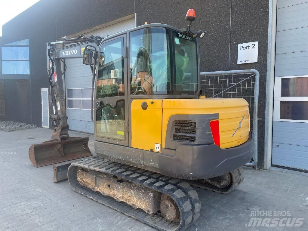 Volvo EC55C 小型挖土機/掘鑿機<7t(小型挖掘機)