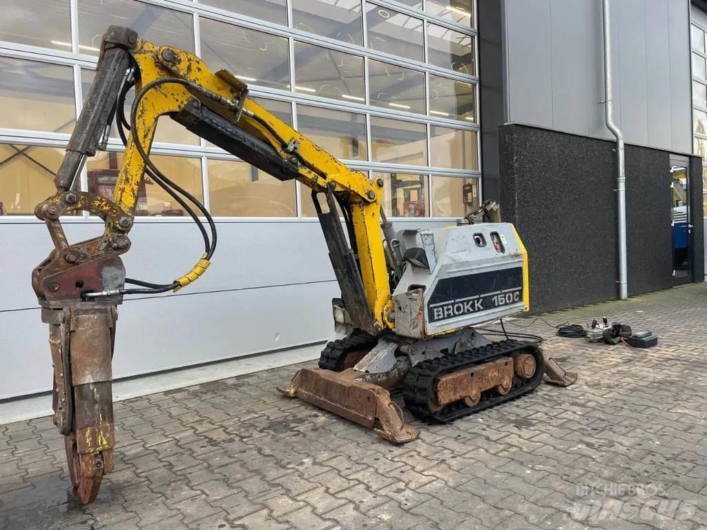 Brokk 150C 小型挖土機/掘鑿機<7t(小型挖掘機)