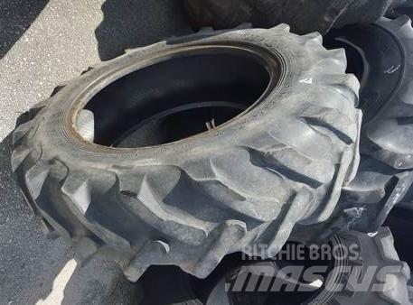  Pneu 11.2R24 輪胎、車輪和輪圈