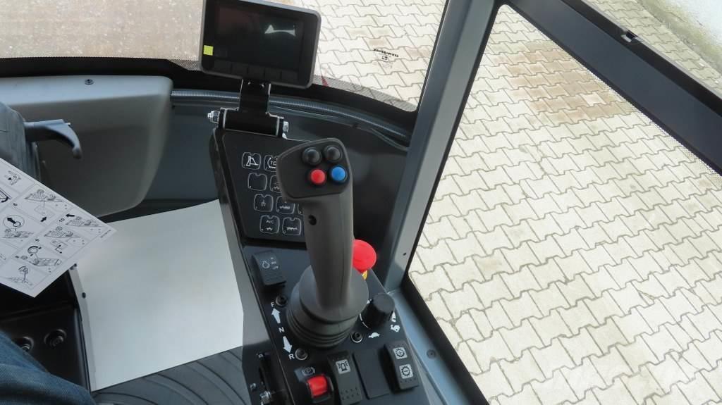 Dynapac CA1500D 單輪滾壓機