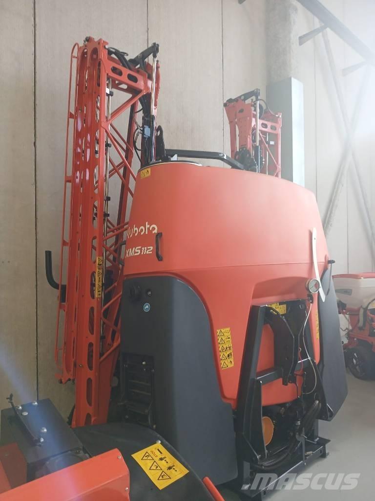 Kubota XMS112 承載式噴霧機