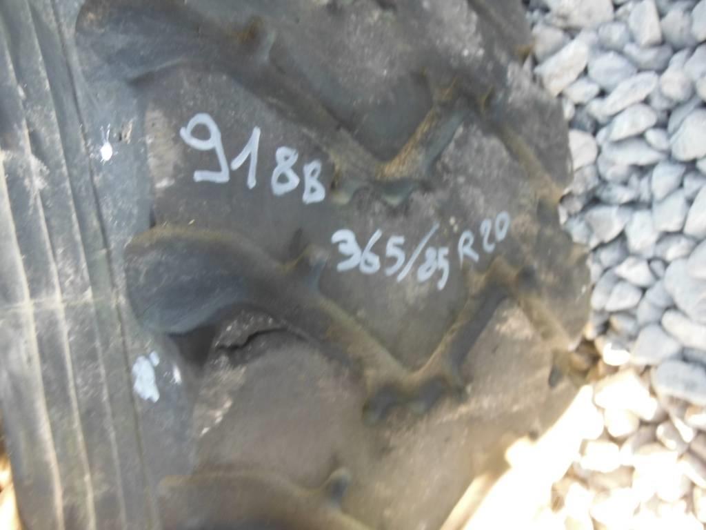 Michelin 365/85R20 輪胎、車輪和輪圈