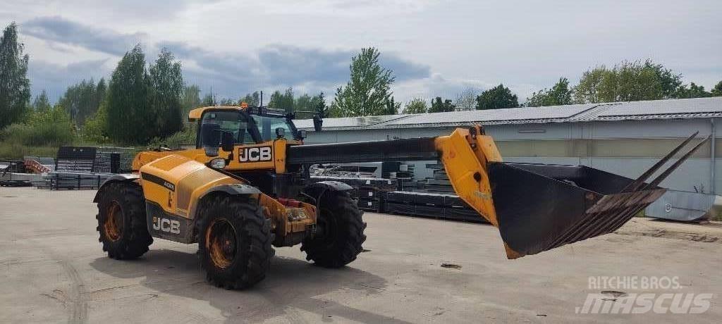 JCB 532-70AGS 多功能裝載機