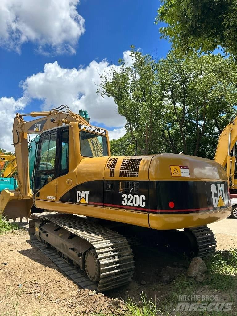 CAT CAT320C 中型挖土機/掘鑿機/挖掘機 7t-12t