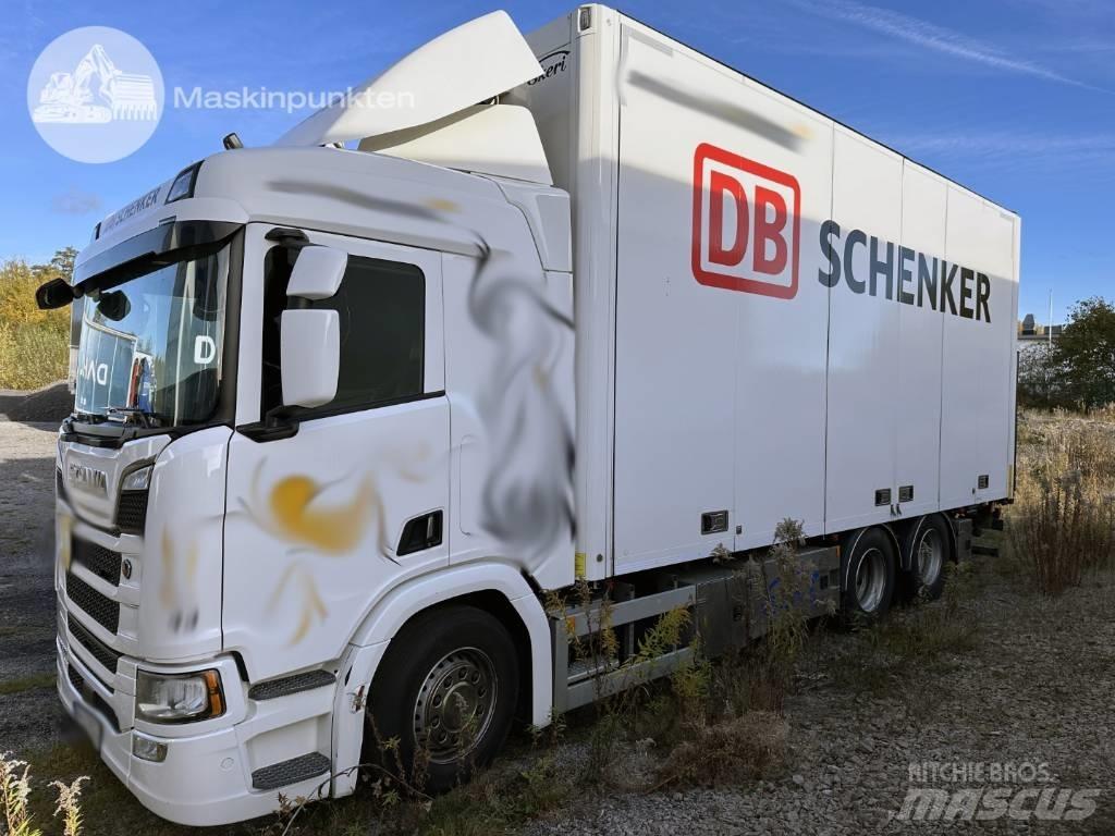 Scania R 580 貨箱式卡車