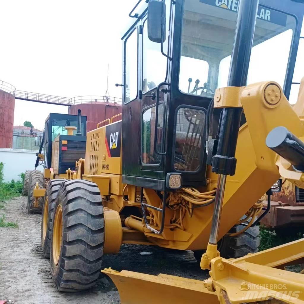 CAT 140 K 平土機