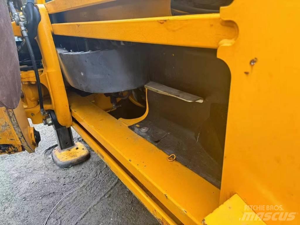 JCB 3 CX 反鏟裝載機