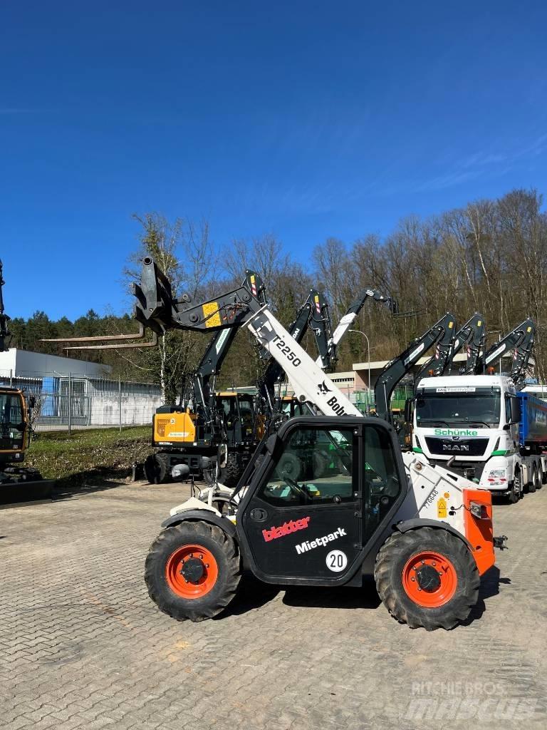Bobcat T 2250 伸縮臂操作車