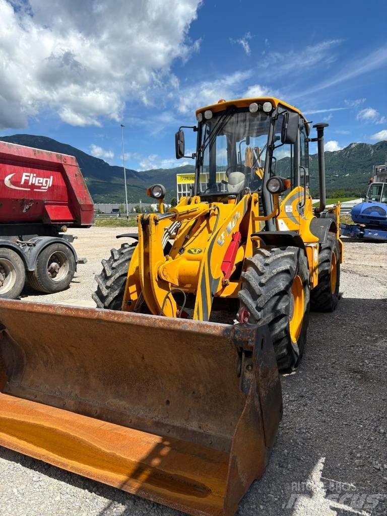 Venieri VL 10.23C 反鏟裝載機