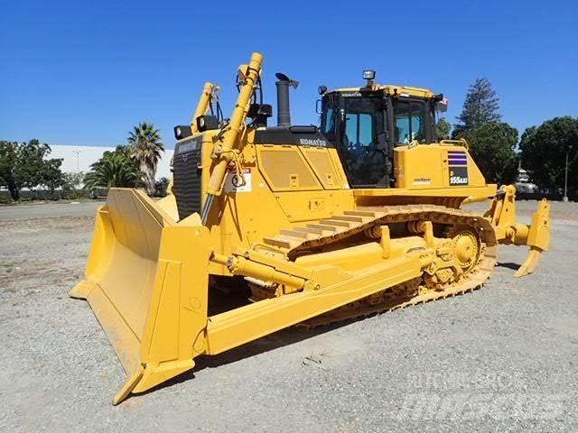 Komatsu D155AXi-8 履帶推土機