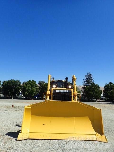 Komatsu D155AXi-8 履帶推土機