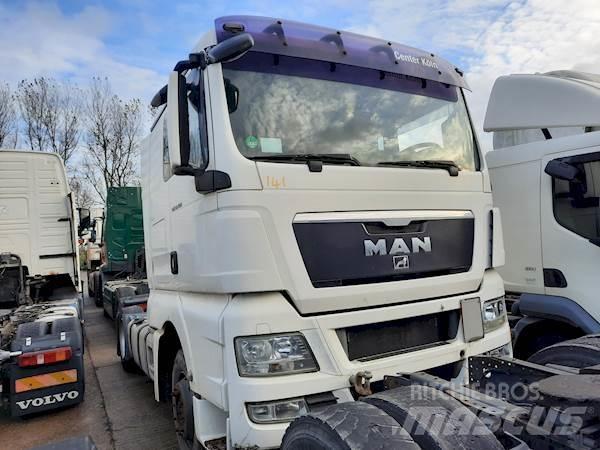 MAN TGX 18.400 曳引機組件