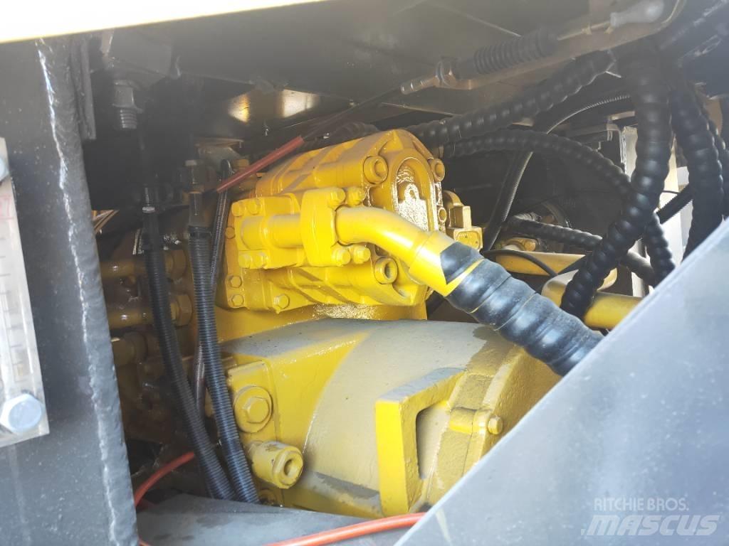 SDLG 953L 輪胎式裝載機
