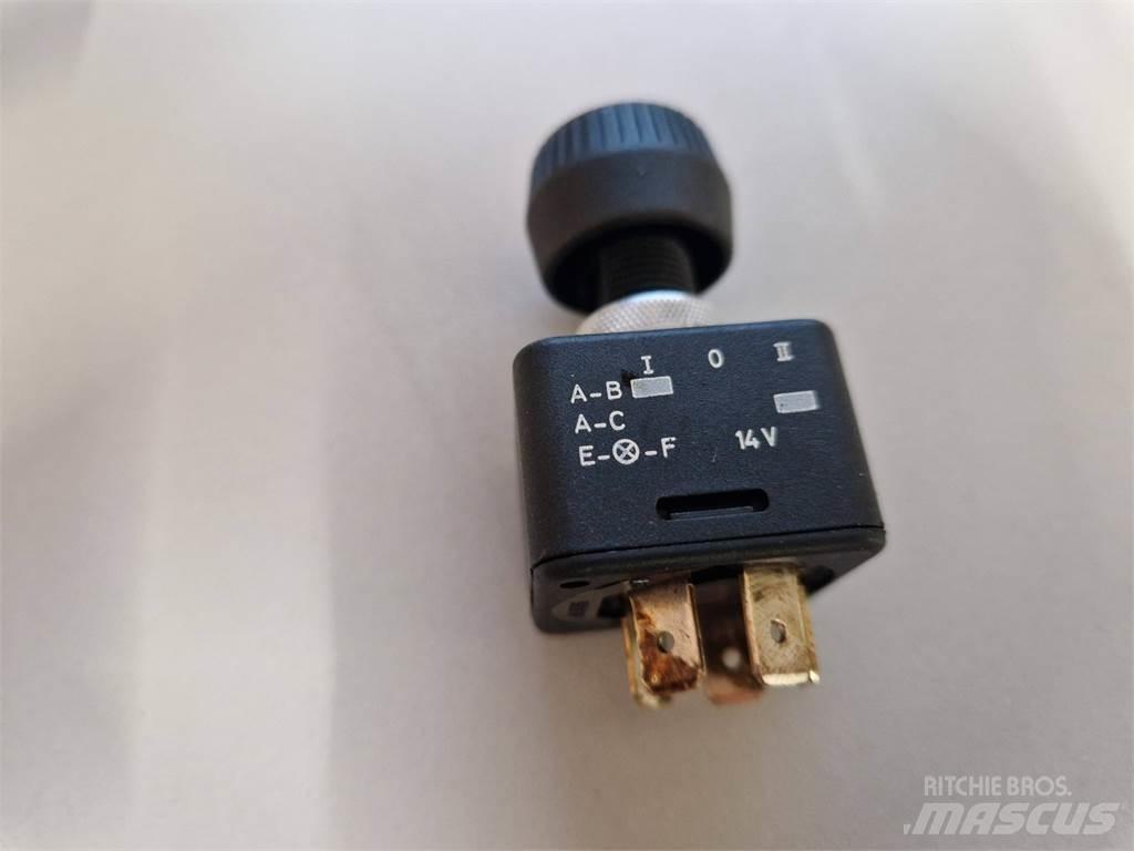 Rottne 076-0005 電子設備