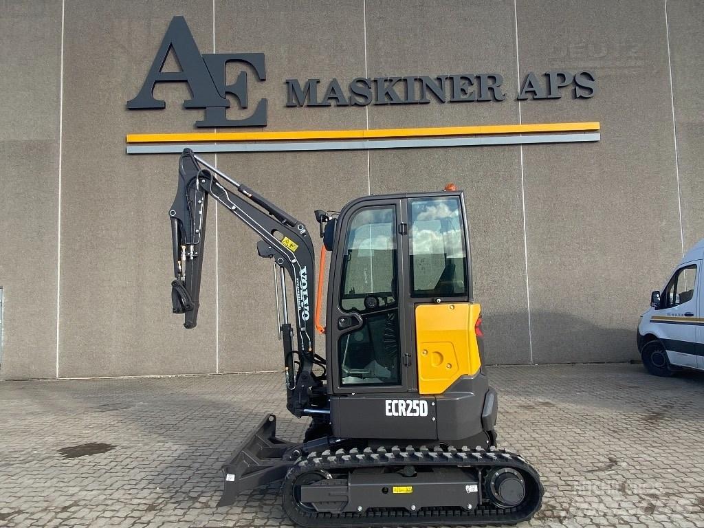 Volvo ECR 25 D 小型挖土機/掘鑿機<7t(小型挖掘機)