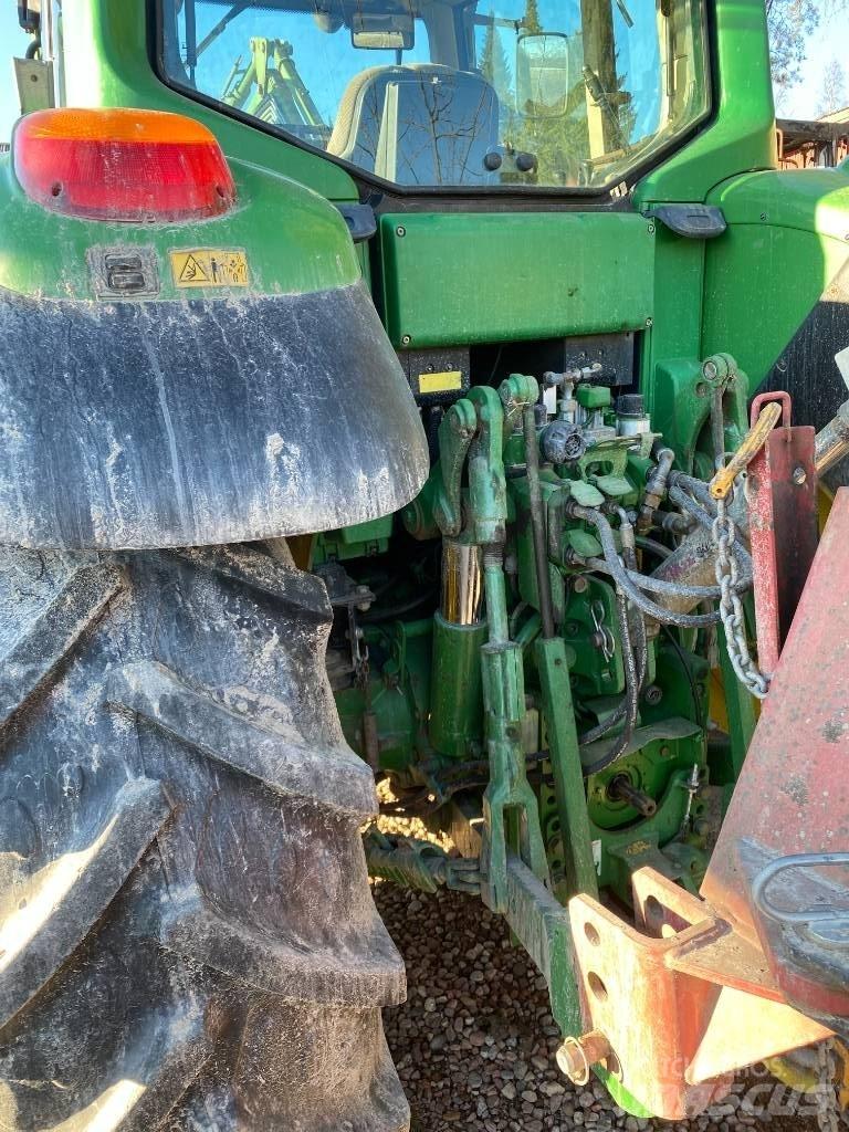 John Deere 6620 曳引機