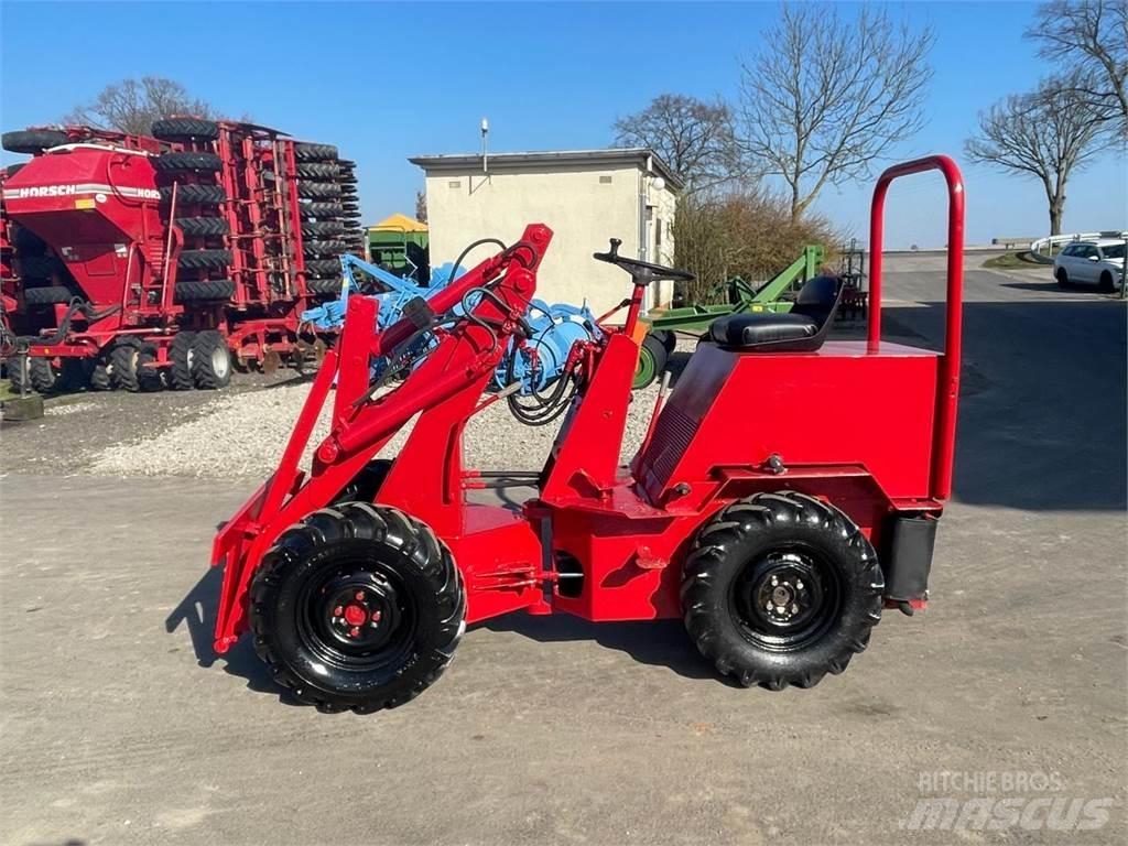 Weidemann 1302 小型裝載機