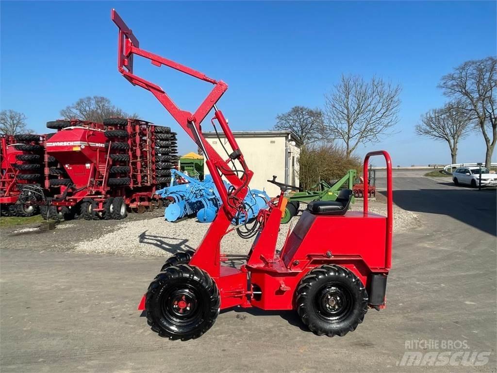 Weidemann 1302 小型裝載機