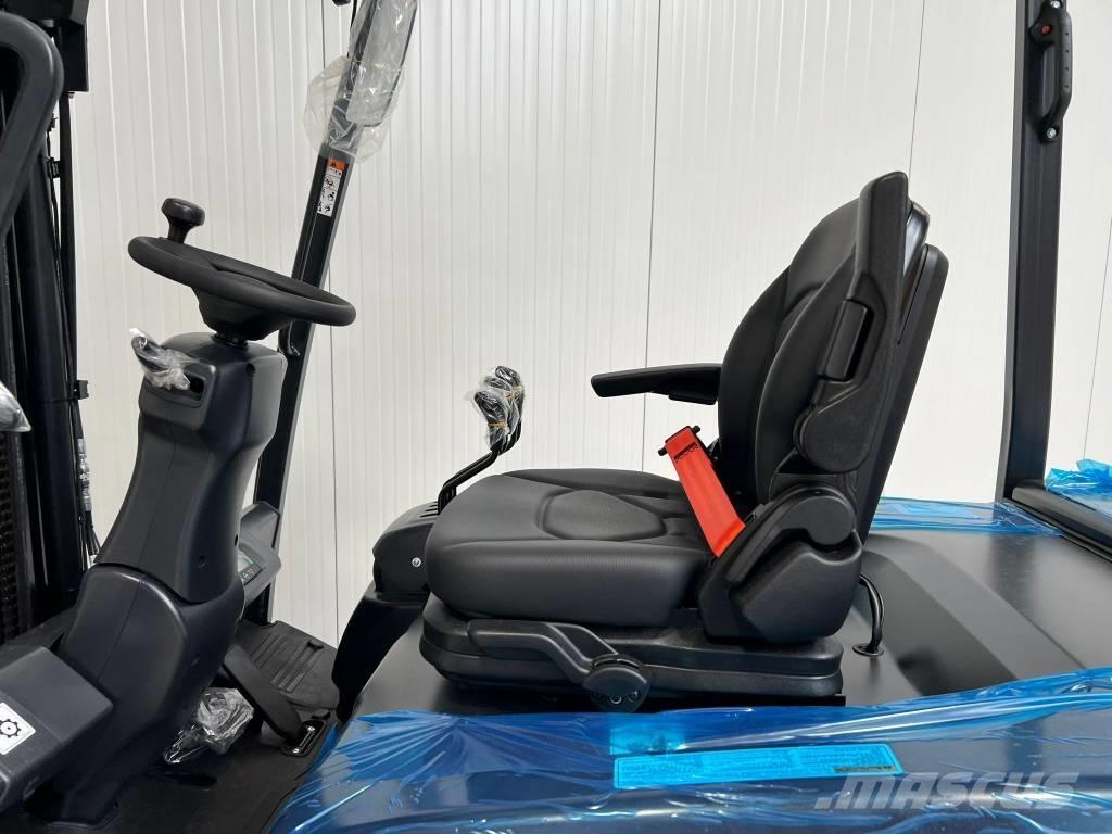 Bobcat B30X-7 PLUS 電動堆高機