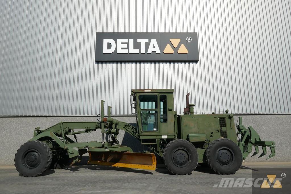 CAT 130G Ex-army 平土機