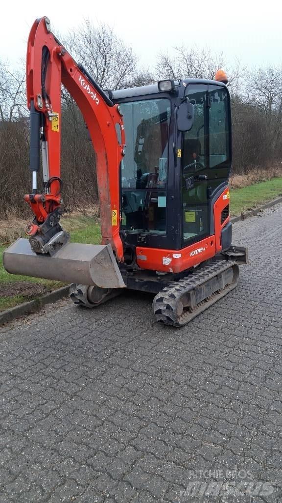 Kubota KX019-4 小型挖土機/掘鑿機<7t(小型挖掘機)