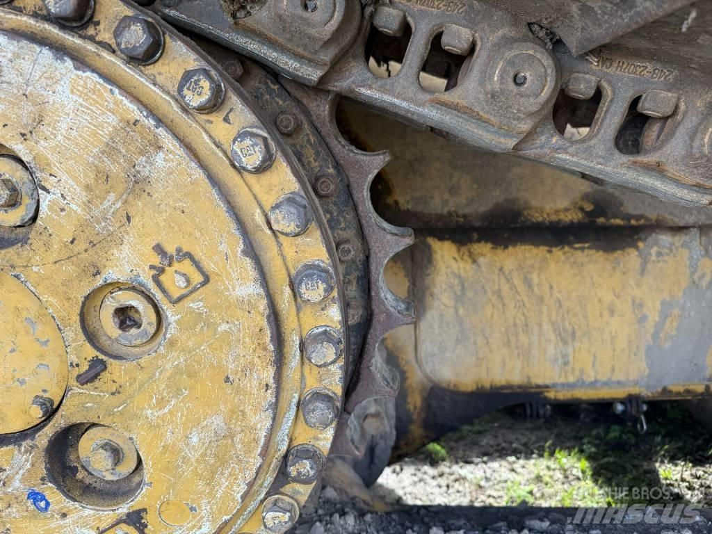 CAT D 6 T LGP 履帶推土機