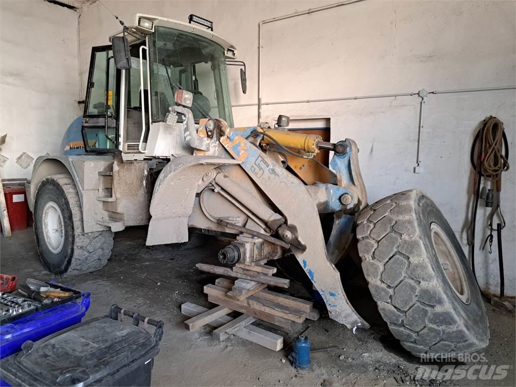 Liebherr L 538 4X4 其他