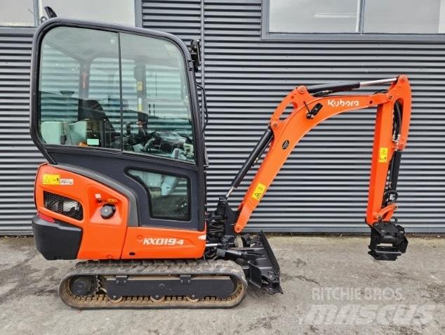 Kubota kx019-4 小型挖土機/掘鑿機<7t(小型挖掘機)